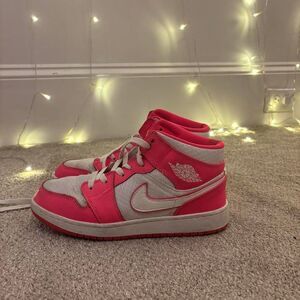 Jordan Women's Pink Trainers